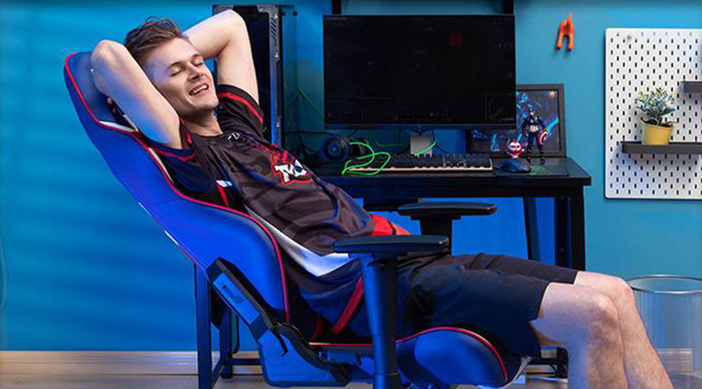 Ghế chơi game ngả lưng tối đa 180 độ